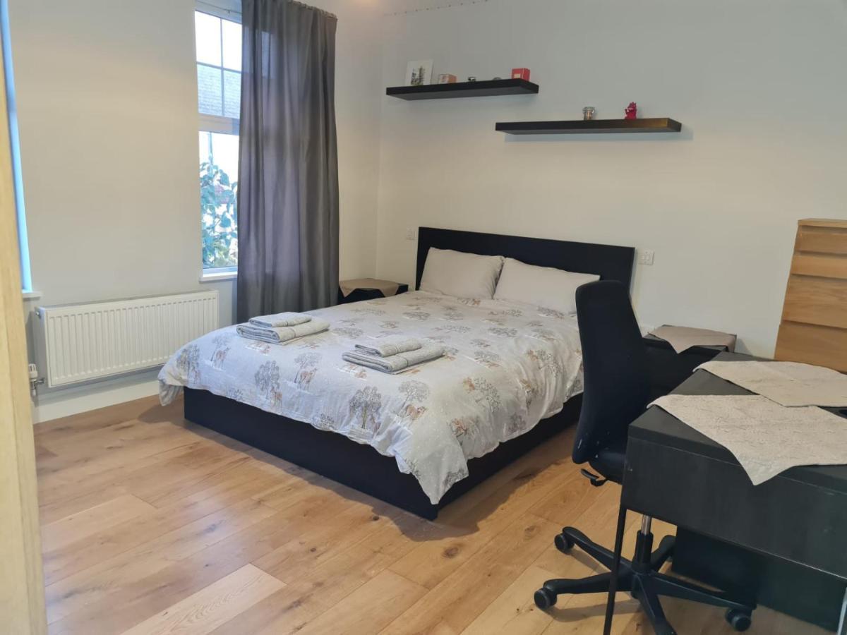 Daniari Guest Rooms Erith 외부 사진