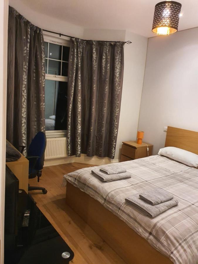 Daniari Guest Rooms Erith 외부 사진